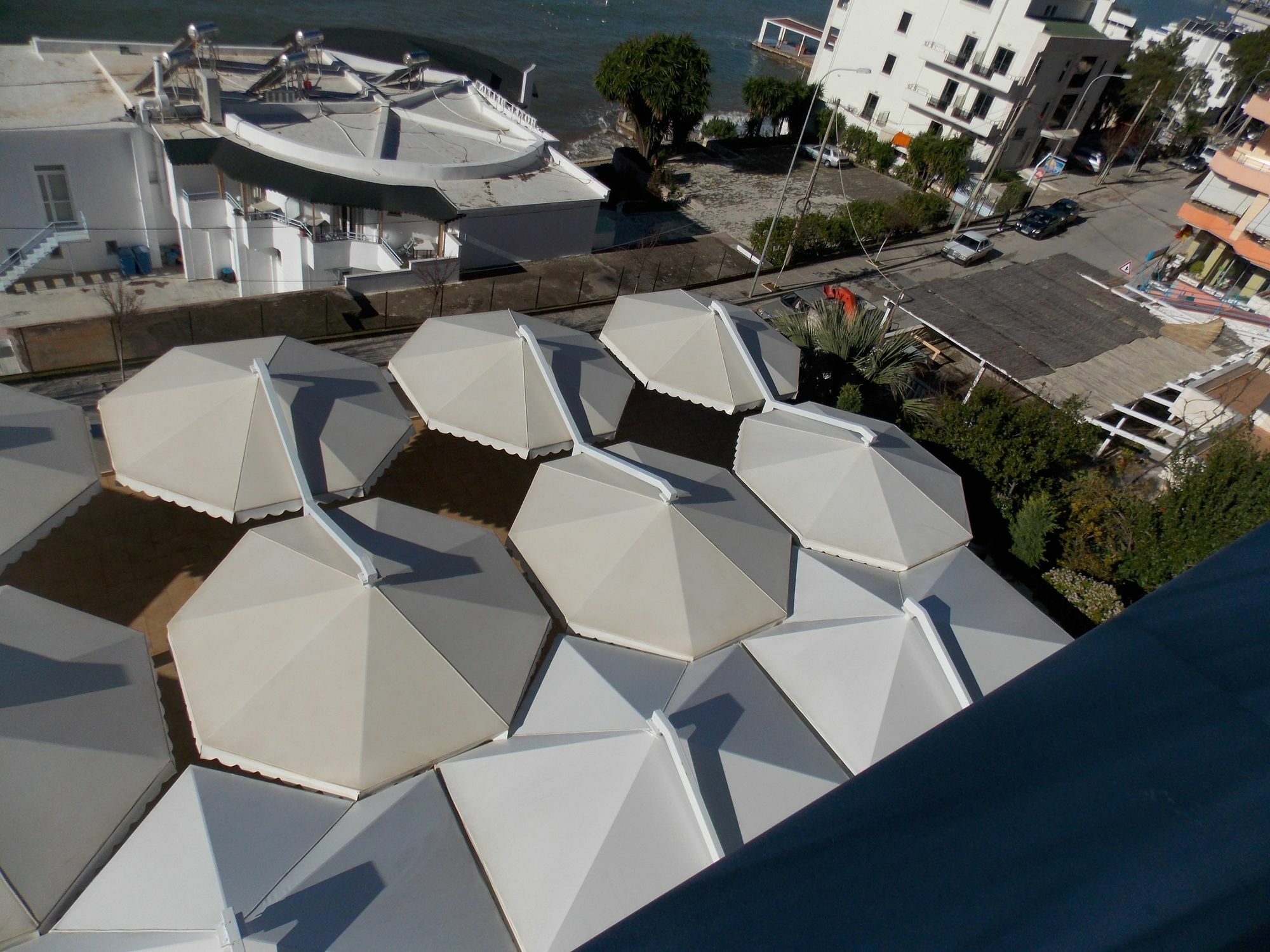 Hotel Serxho Sarandë Exterior foto